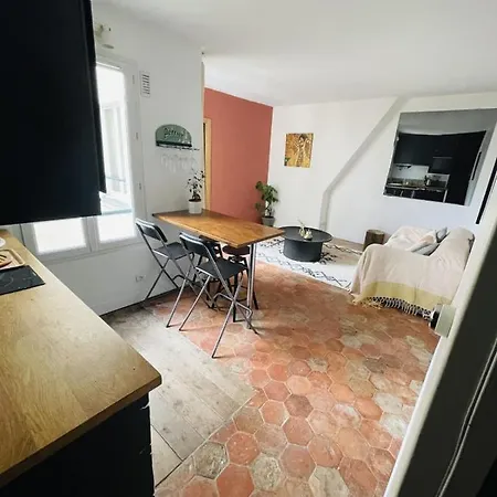 Flat Near Republique - 12 Min Walk Appartement